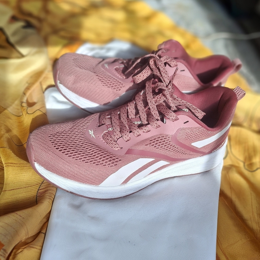 Reebok Running Shoes Mesh White/ Dusty Mauve Sz.7.5 - Picture 2 of 6